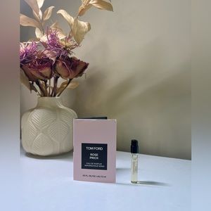 Tom Ford Rose prick perfume 1.5ml
Brand new